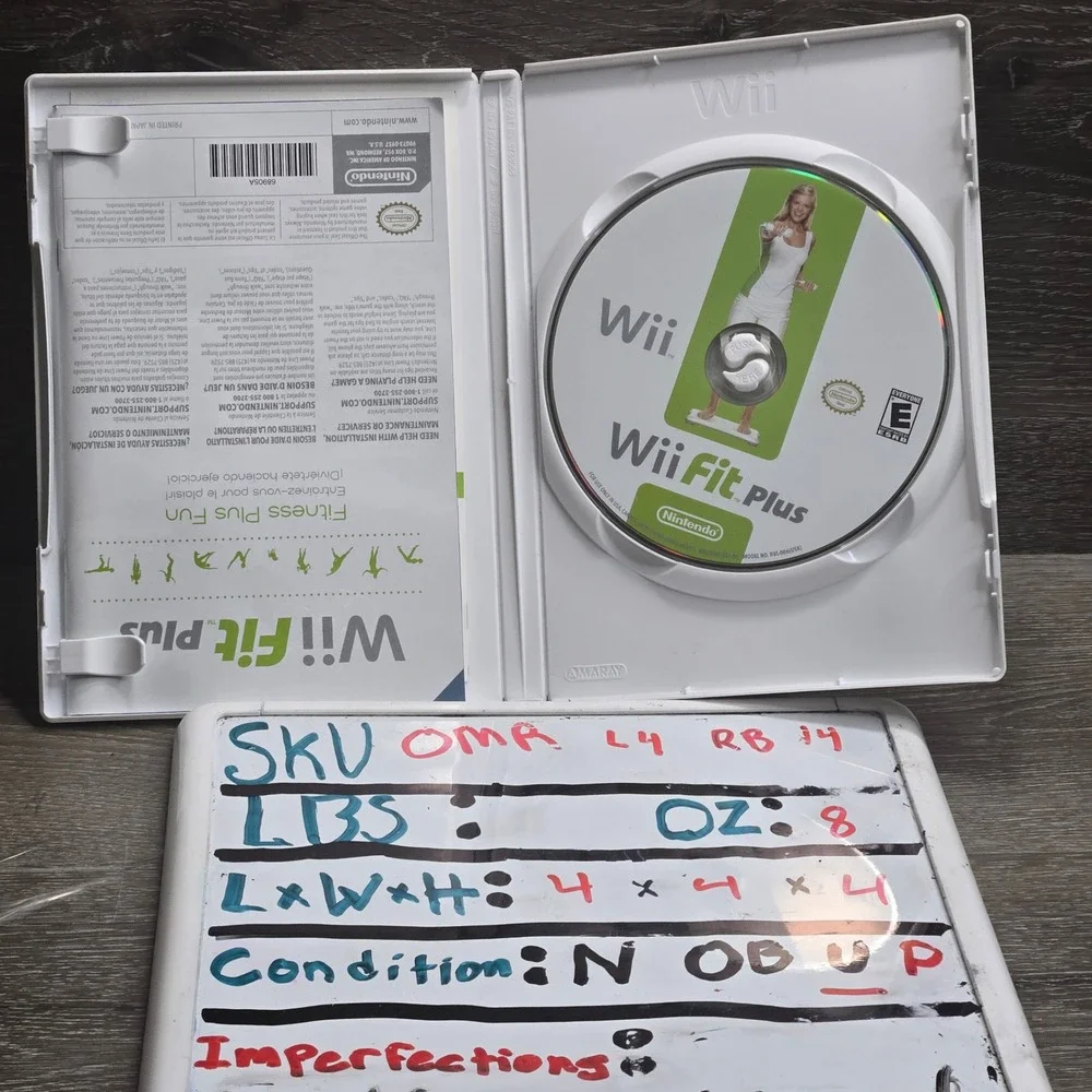 Nintendo Wii Fit Plus Game Disc Case Manual Complete RVL-RFPE-USZ CIB Tested
